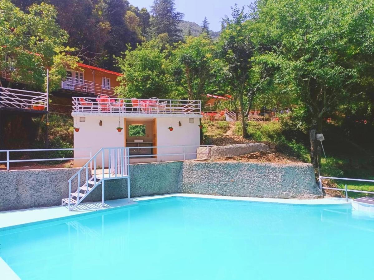 Aamod At Shoghi Luxury Cottage Resort Shimla Extérieur photo