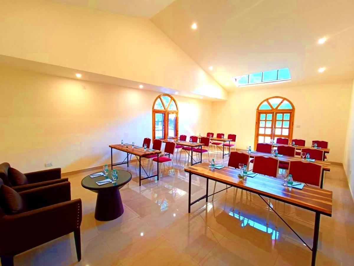 Aamod At Shoghi Luxury Cottage Resort Shimla Extérieur photo